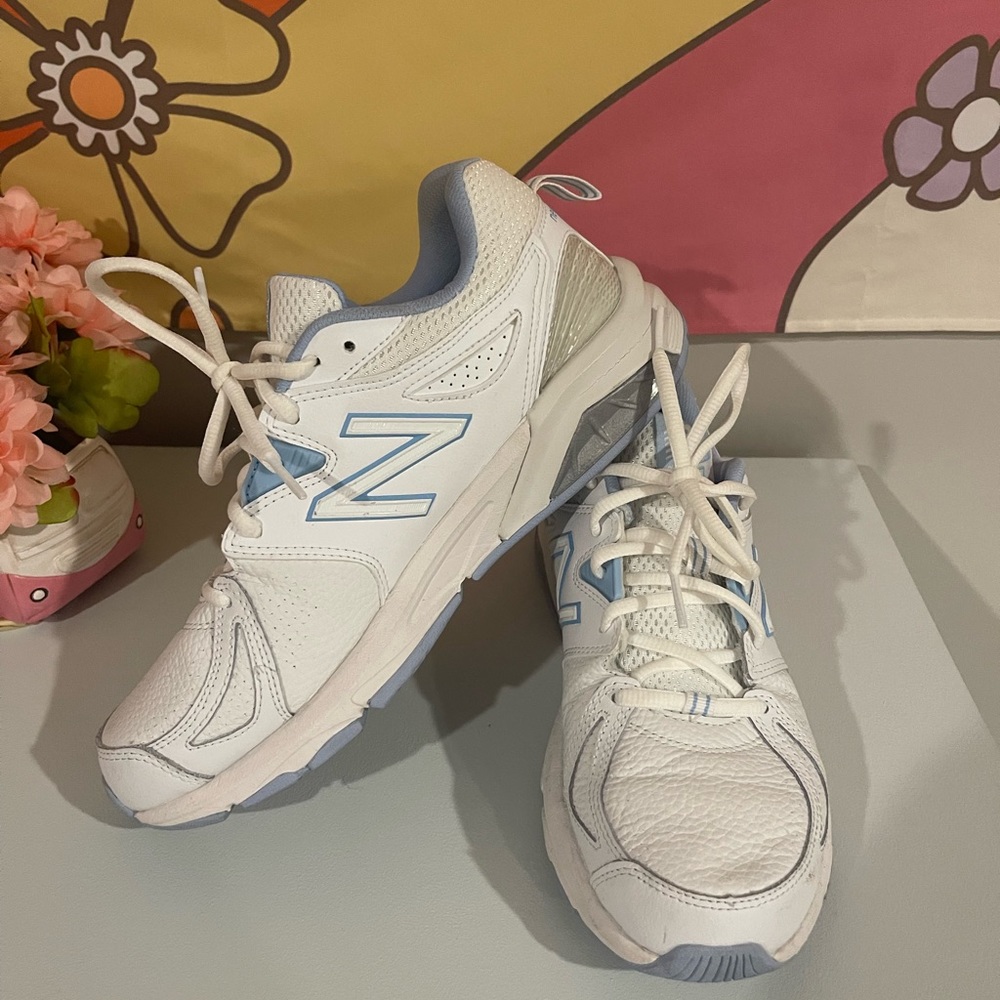 New balance shoes